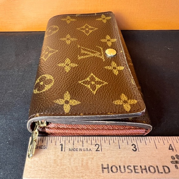Louis Vuitton Monogram Porte Monnaie Billets Tresor Wallet W/Unbranded Chain A56 - Picture 12 of 17